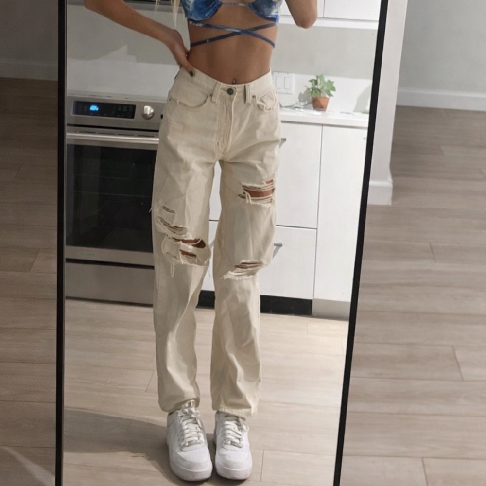 BDG High Rise Distressed Baggy Jeans